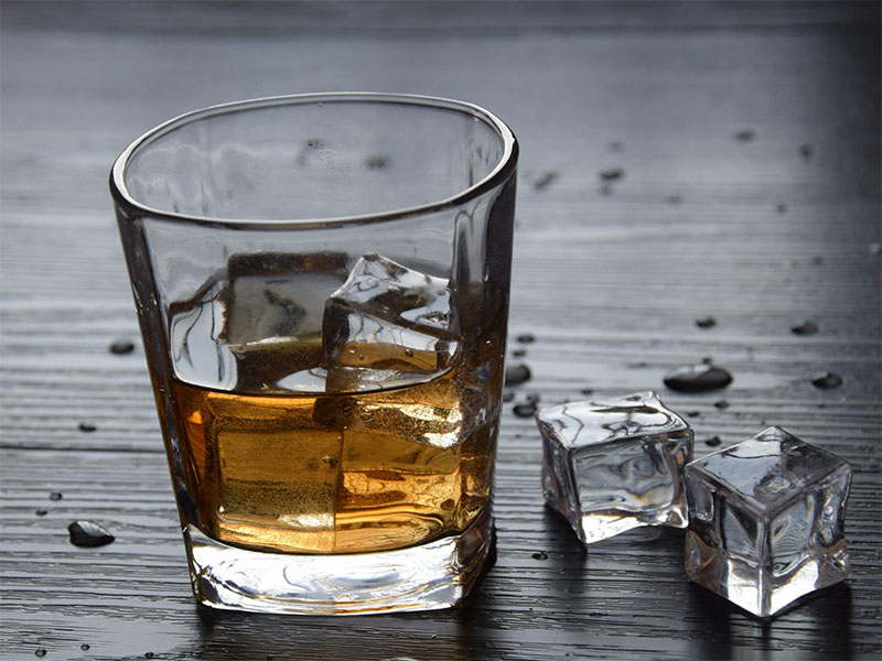 如何選擇品質(zhì)好的玻璃杯，這幾點(diǎn)一定要注意！